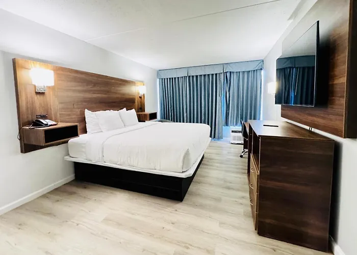 Hotel Baymont By Wyndham - Chicago - - O'hare