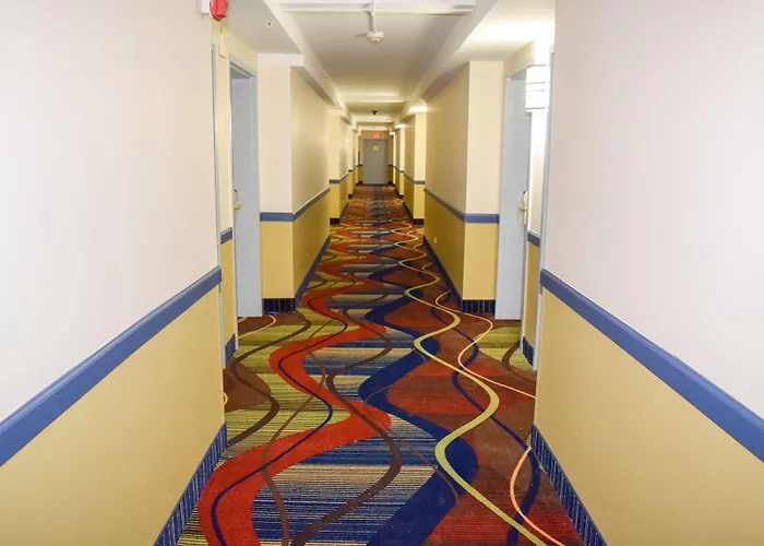 Baymont By Wyndham - Chicago - - O'hare