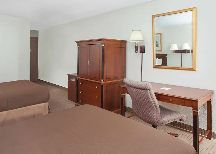 Baymont By Wyndham - Chicago - - O'hare Hotel Addison